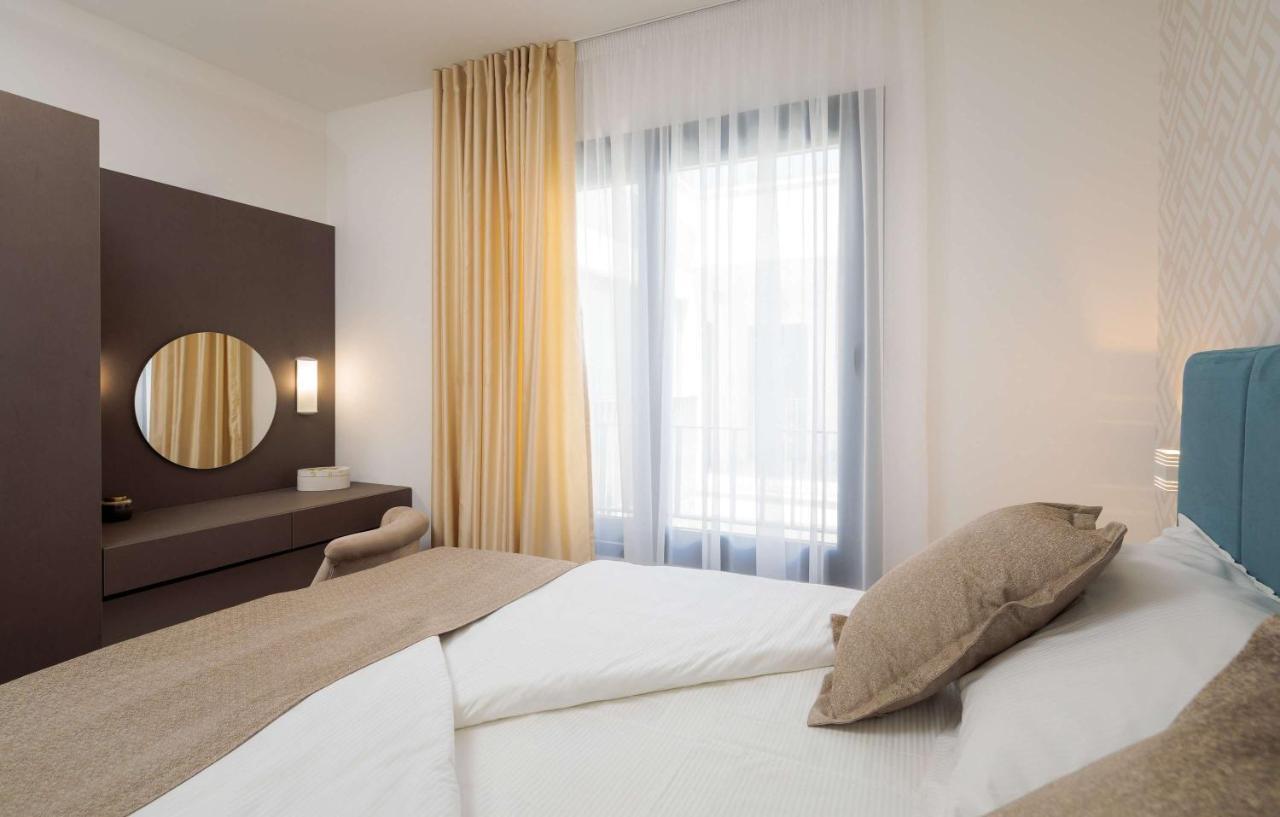 Luxury Apartment Stipe At Villa Four Brothers Podstrana Extérieur photo