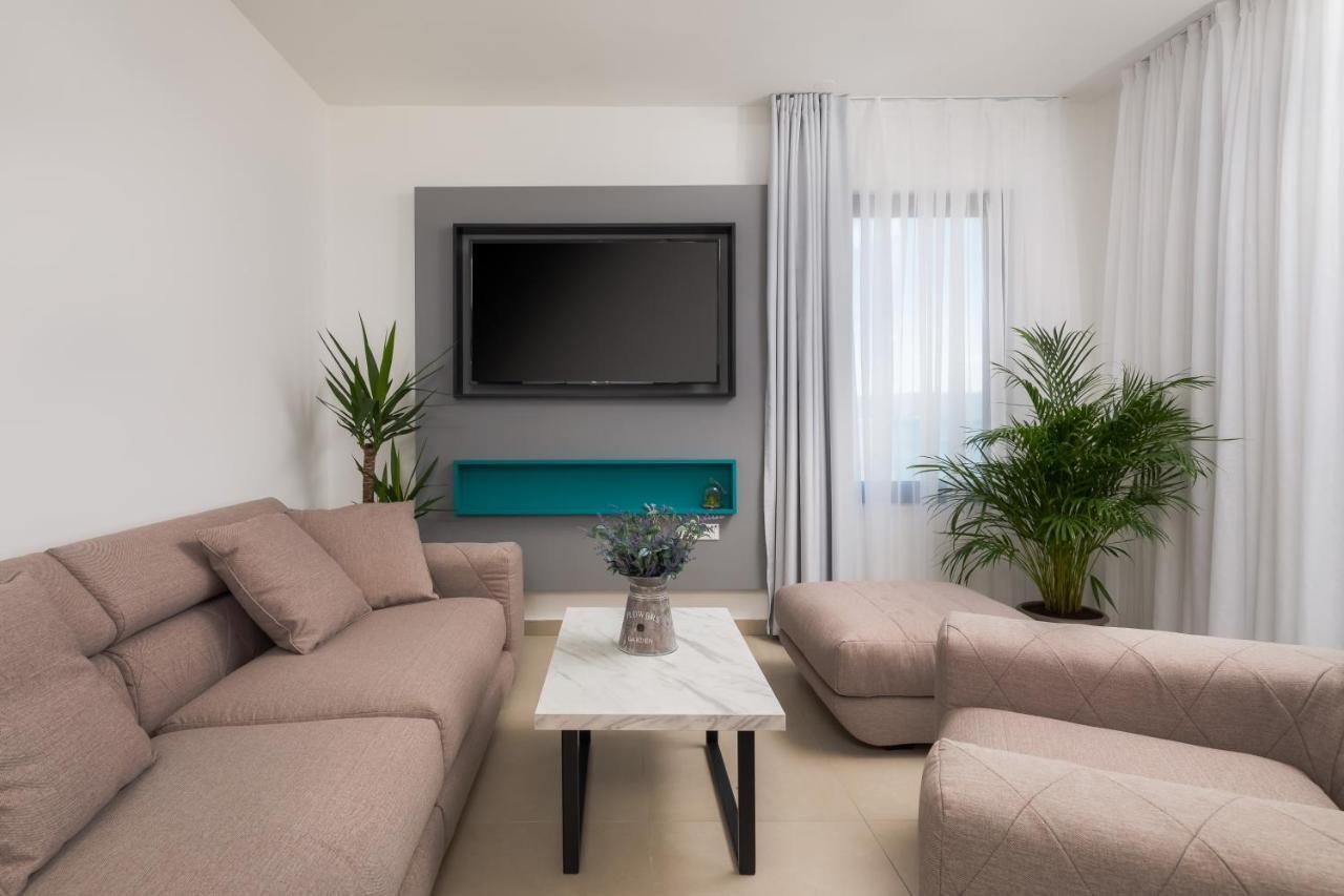 Luxury Apartment Stipe At Villa Four Brothers Podstrana Extérieur photo
