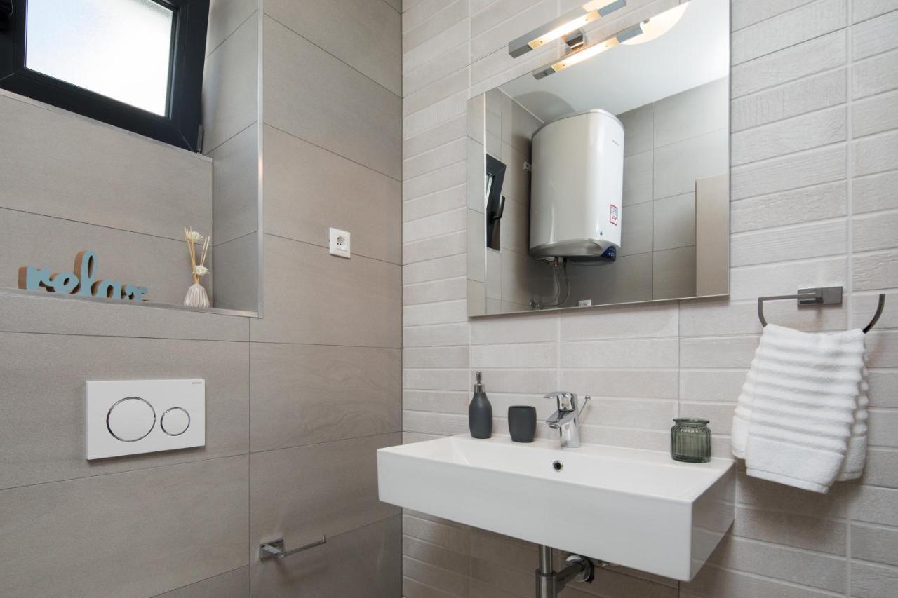 Luxury Apartment Stipe At Villa Four Brothers Podstrana Extérieur photo